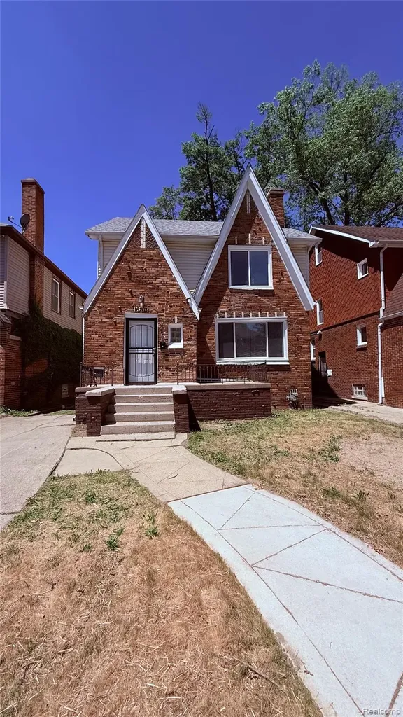 16203 Roselawn Street Detroit City MI 48221