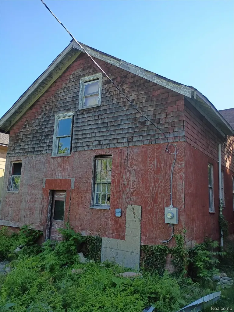 2176 Algonquin Street Detroit City MI 48215