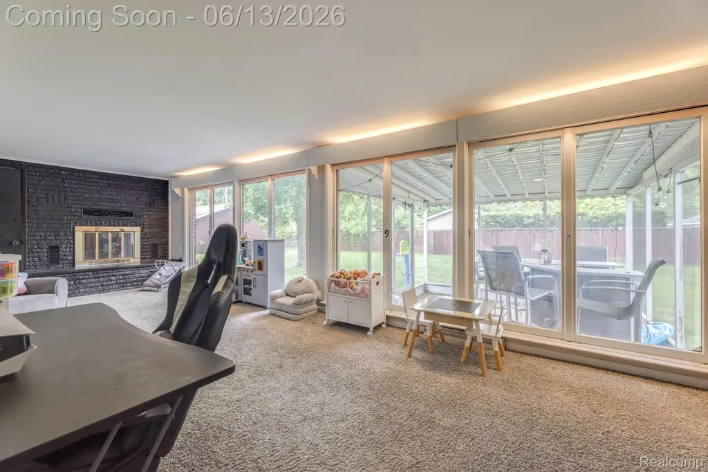 2435 Sharon Lane Port Huron City MI 48060