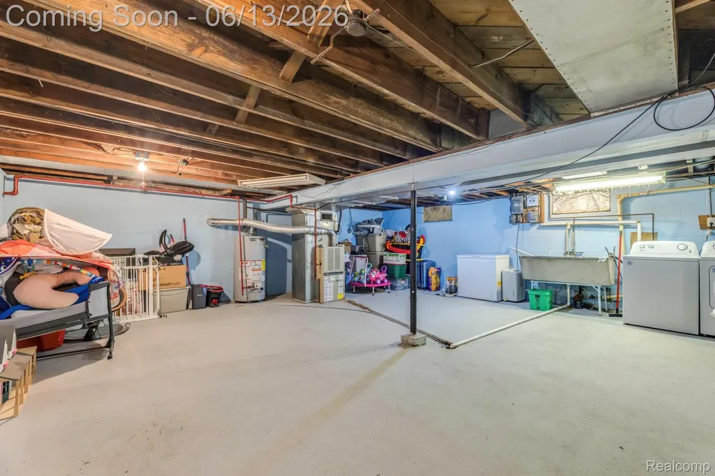 2435 Sharon Lane Port Huron City MI 48060