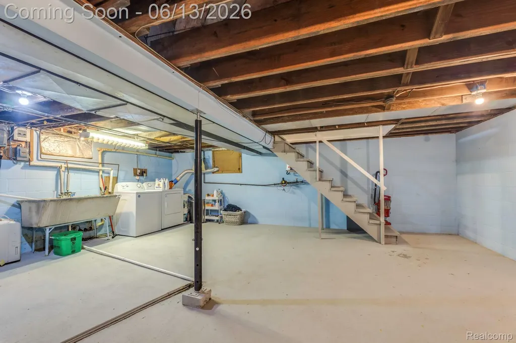2435 Sharon Lane Port Huron City MI 48060