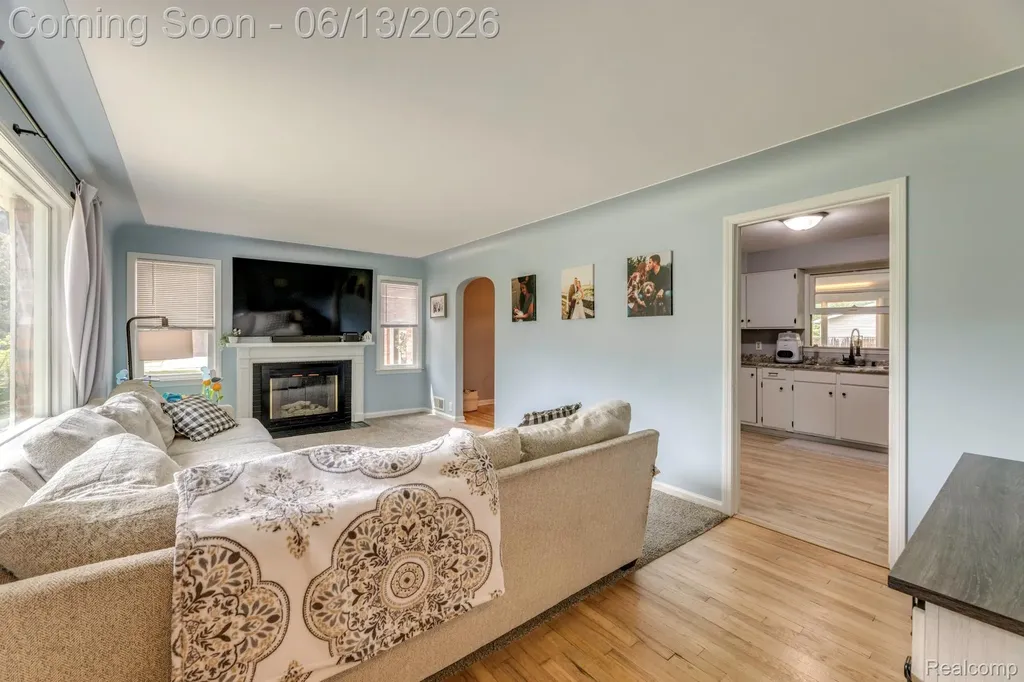 2435 Sharon Lane Port Huron City MI 48060