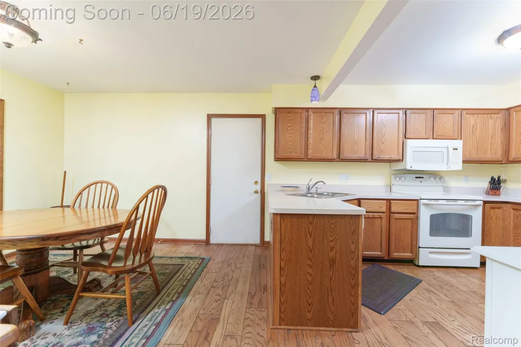 7511 Welle Road Hamburg Township MI 48116