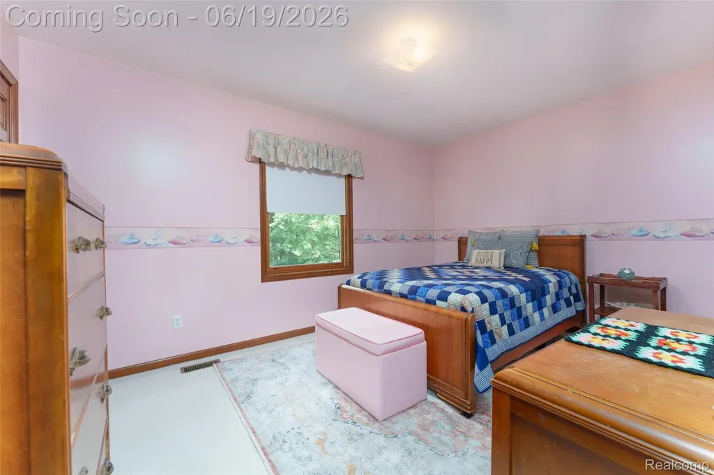 7511 Welle Road Hamburg Township MI 48116