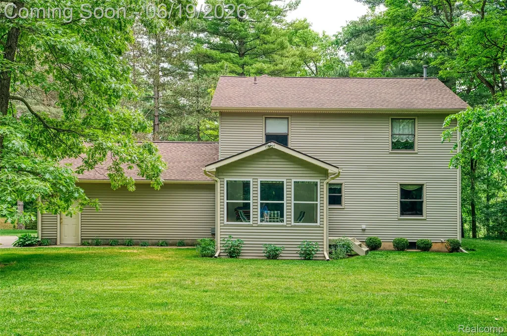 7511 Welle Road Hamburg Township MI 48116