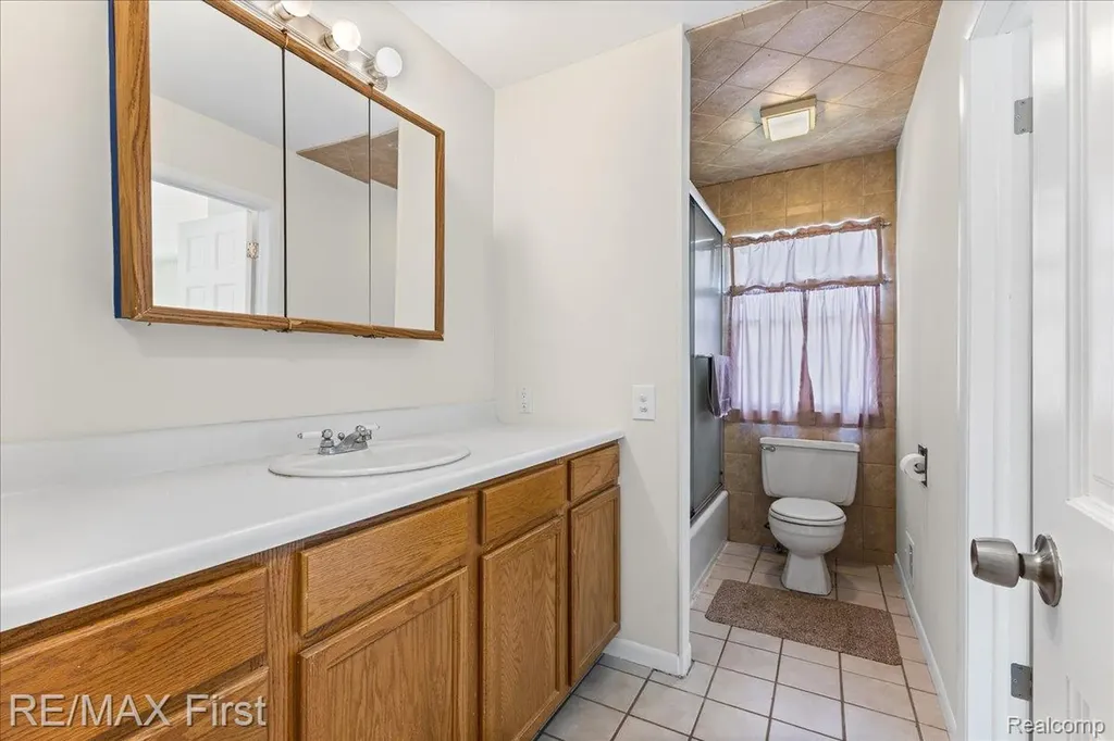 32658 Conrad Street Chesterfield Township MI 48047
