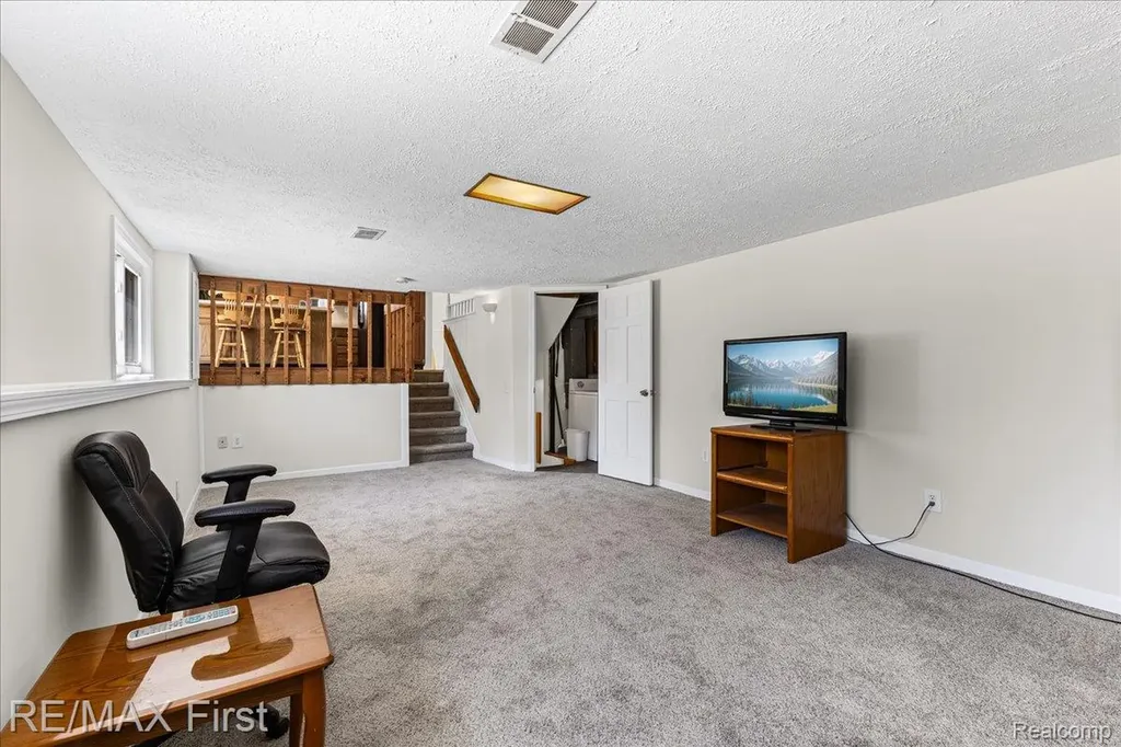 32658 Conrad Street Chesterfield Township MI 48047