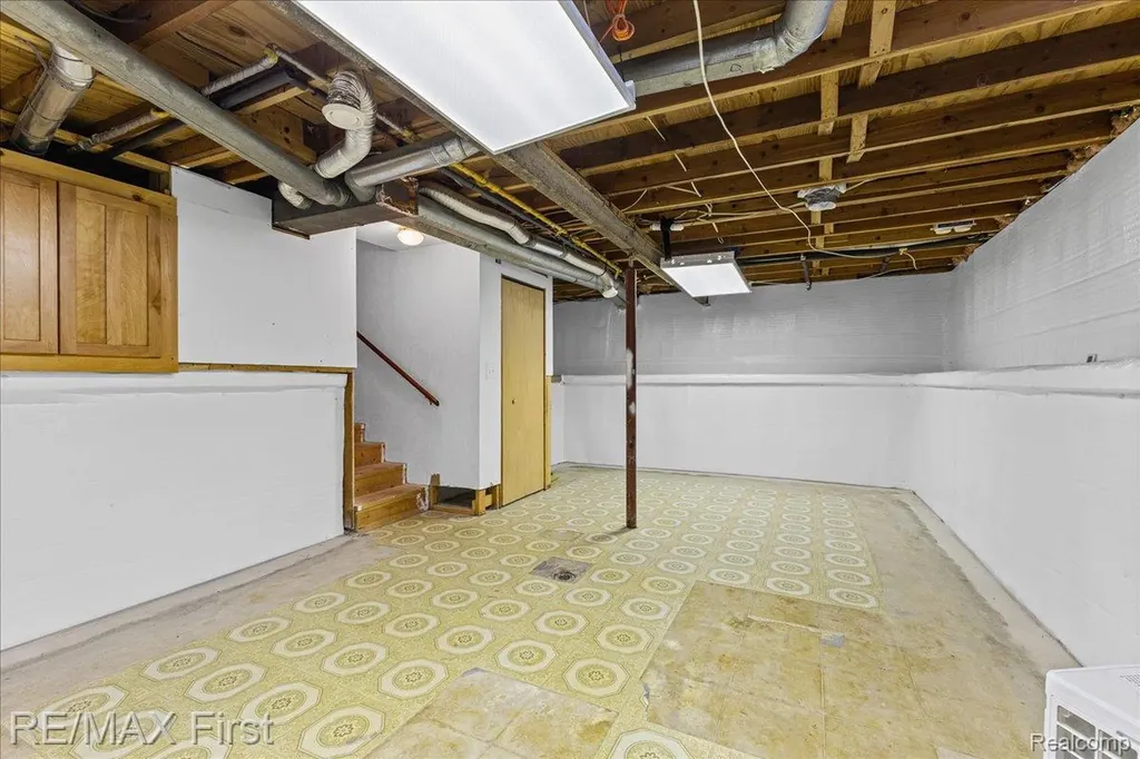 32658 Conrad Street Chesterfield Township MI 48047