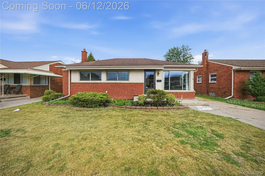 28750 Fountain Street Roseville City MI 48066