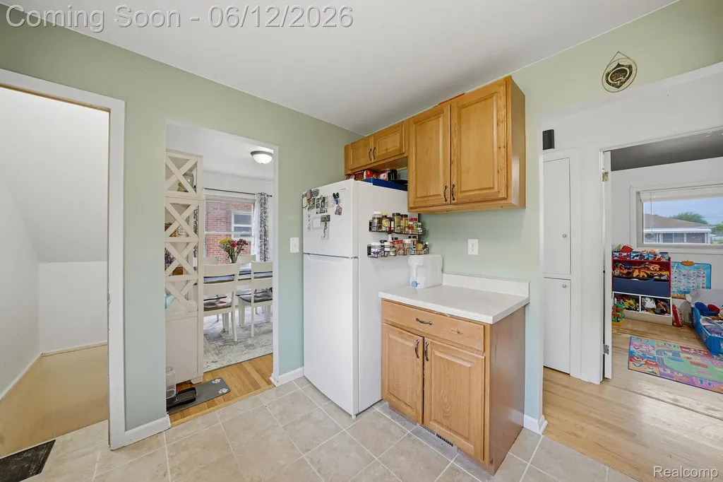 28750 Fountain Street Roseville City MI 48066