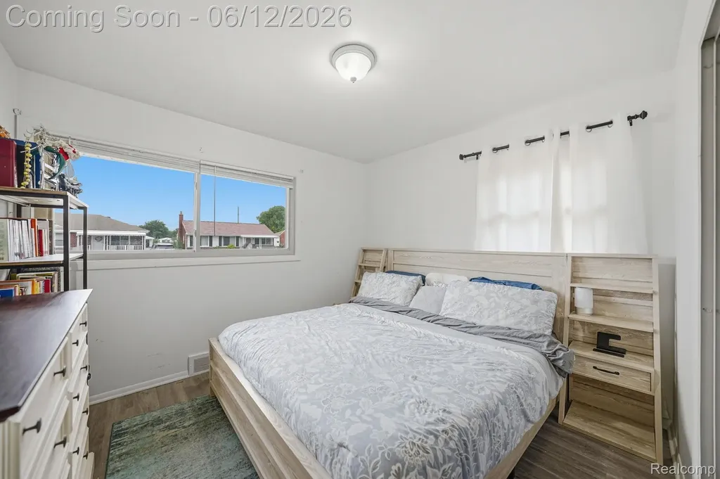 28750 Fountain Street Roseville City MI 48066
