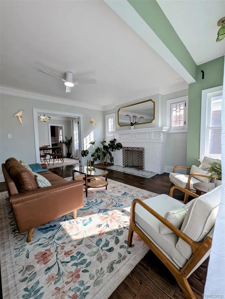 1932 Gladstone Street Detroit City MI 48206