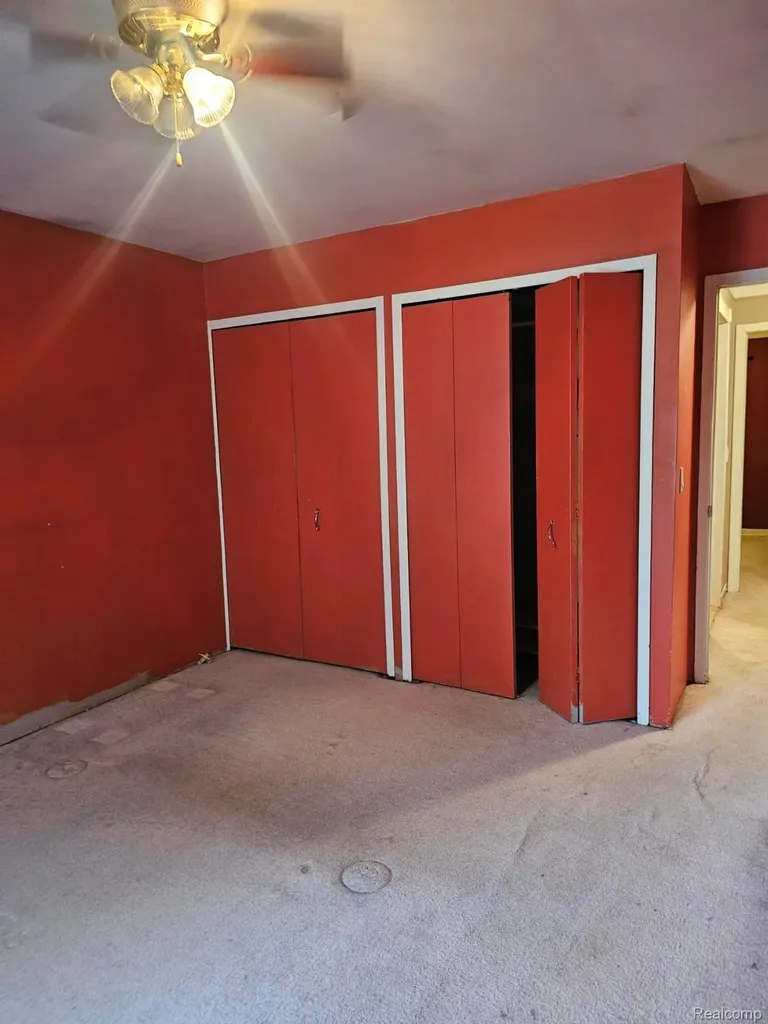 39409 Garony Drive Clinton Charter Township MI 48038