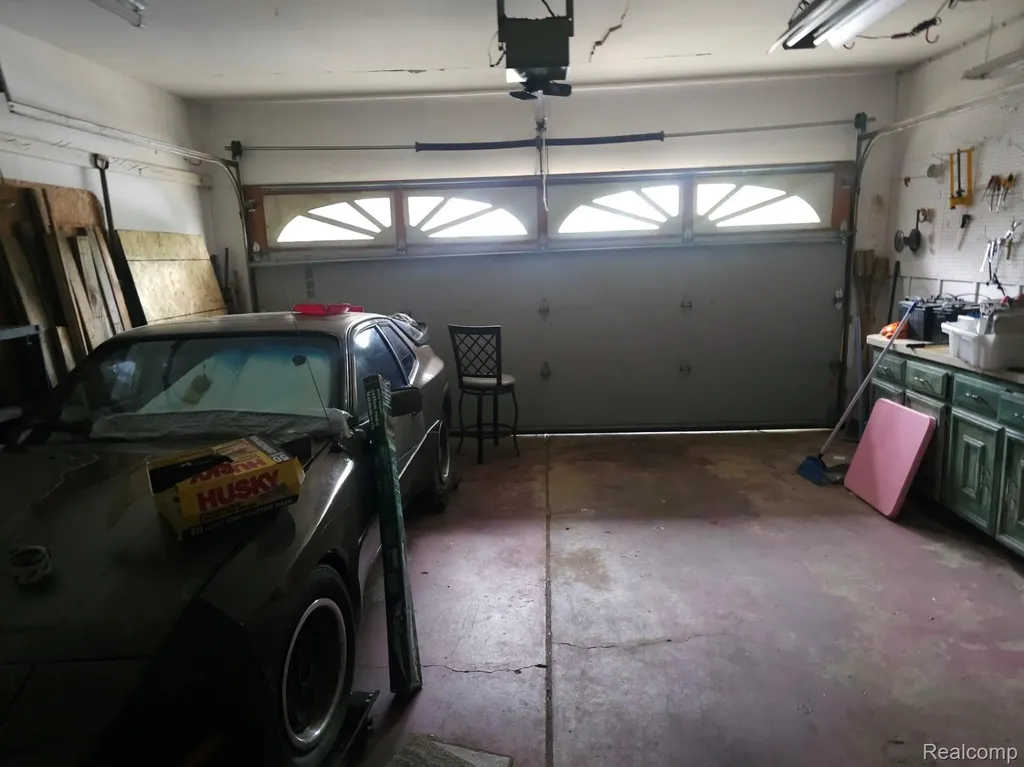 39409 Garony Drive Clinton Charter Township MI 48038