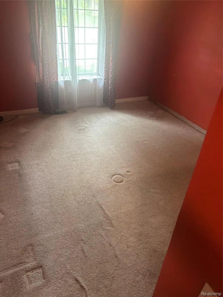 39409 Garony Drive Clinton Charter Township MI 48038