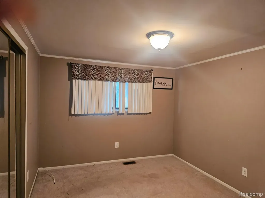 39409 Garony Drive Clinton Charter Township MI 48038