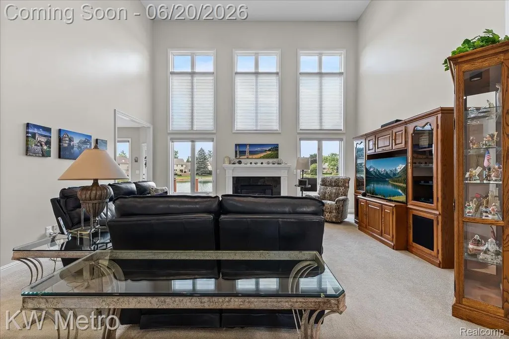 49145 White Mill Drive Shelby Charter Township MI 48317