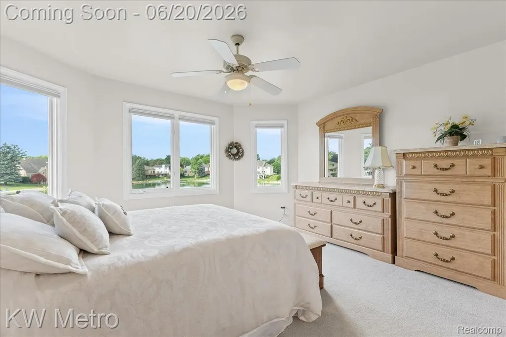 49145 White Mill Drive Shelby Charter Township MI 48317