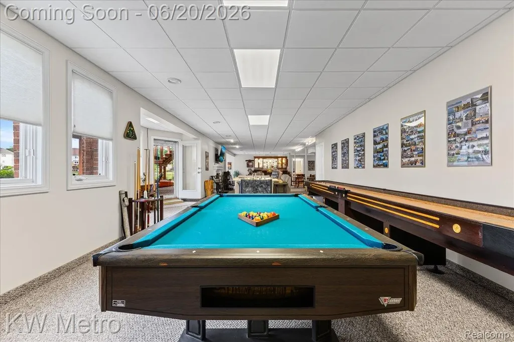 49145 White Mill Drive Shelby Charter Township MI 48317