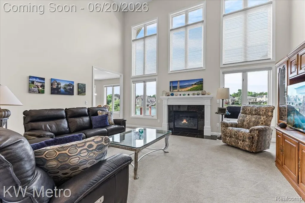 49145 White Mill Drive Shelby Charter Township MI 48317