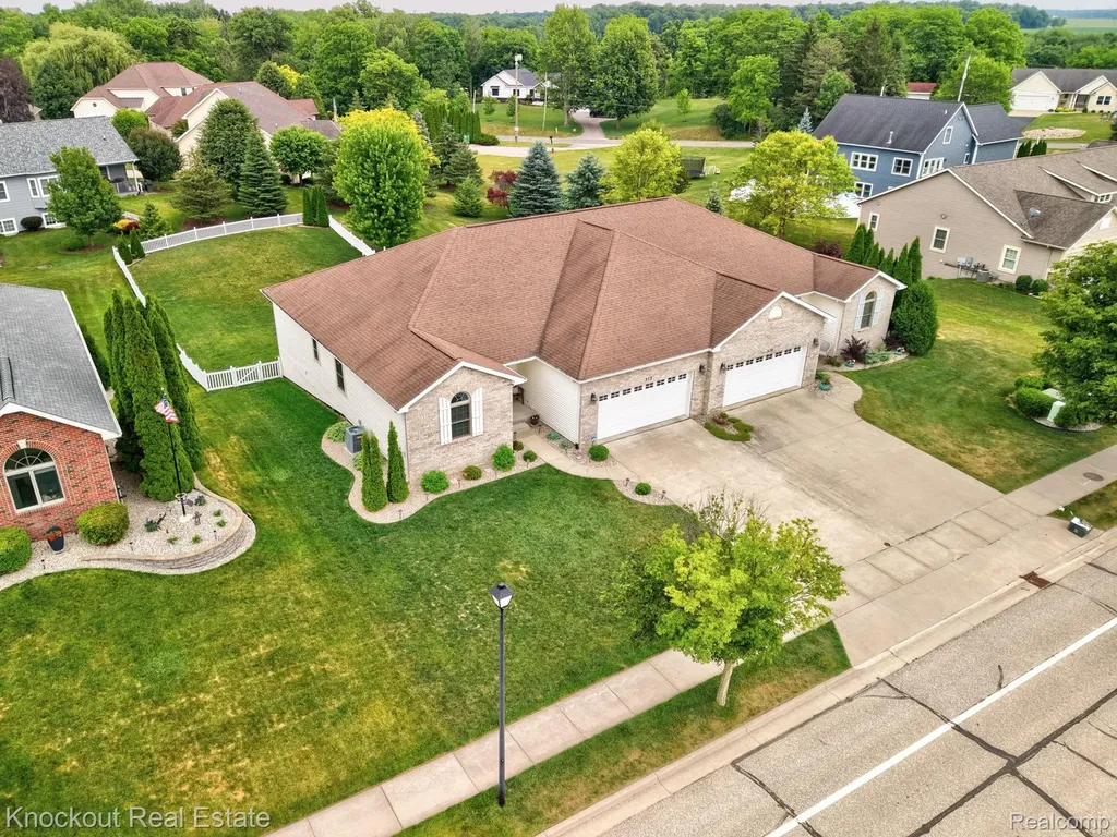 373 Block Street Frankenmuth City MI 48734
