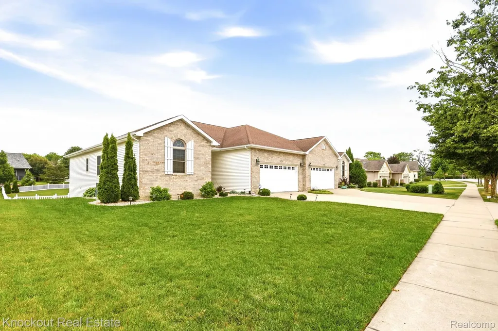 373 Block Street Frankenmuth City MI 48734