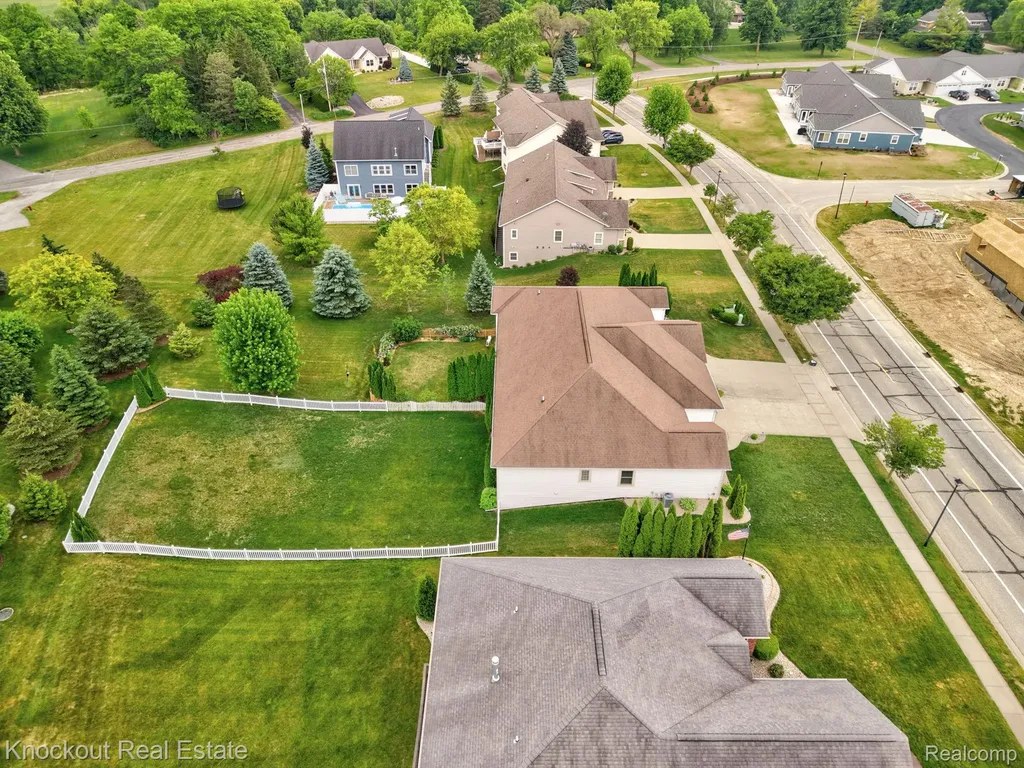 373 Block Street Frankenmuth City MI 48734