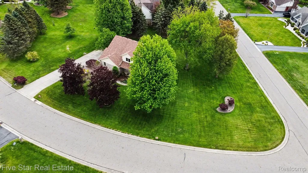10100 Abrams Fork Brighton Township MI 48114