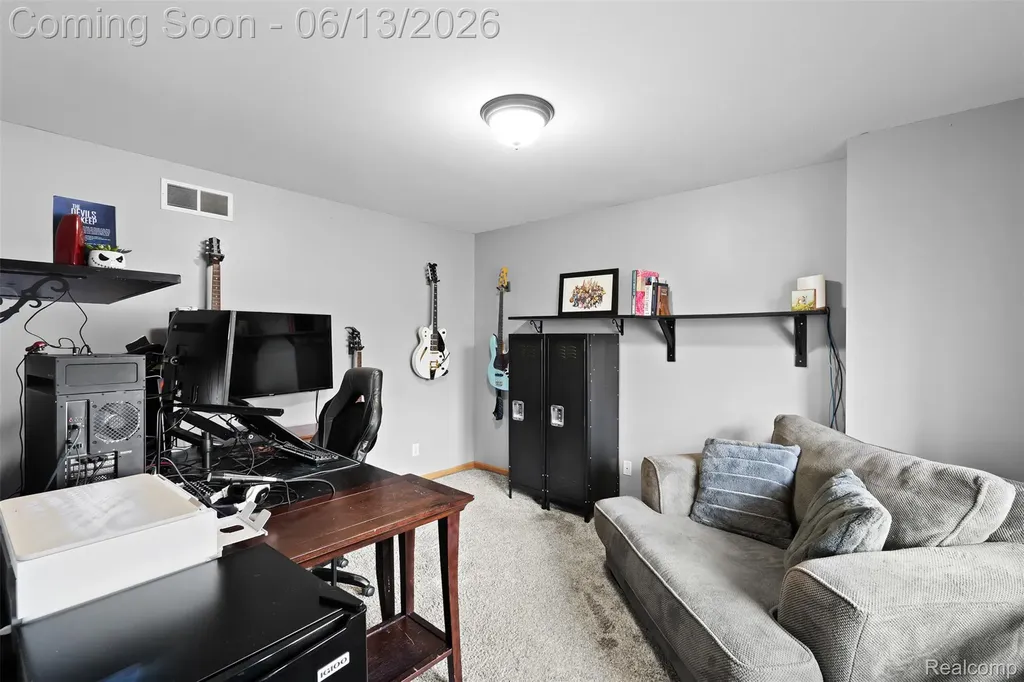 1044 Lincoln Drive Brighton City MI 48116