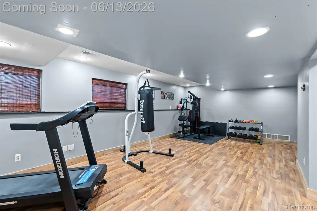 1044 Lincoln Drive Brighton City MI 48116