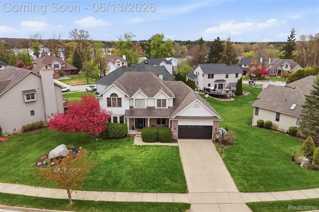 1044 Lincoln Drive Brighton City MI 48116