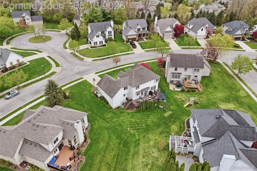 1044 Lincoln Drive Brighton City MI 48116
