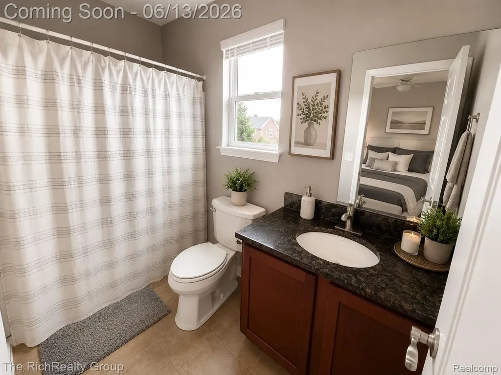 46127 Ashton Woods Court Canton Charter Township MI 48187