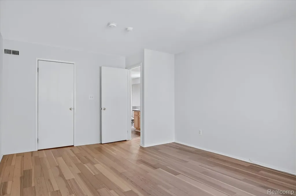 2037 E Franklin Drive Canton Charter Township MI 48187