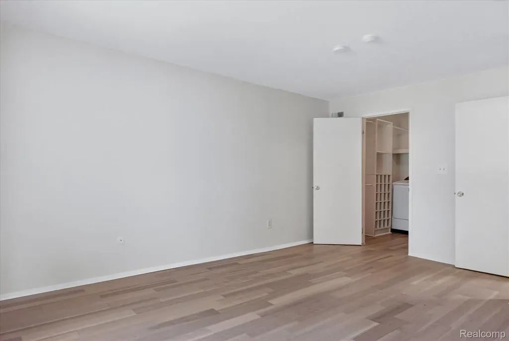 2037 E Franklin Drive Canton Charter Township MI 48187