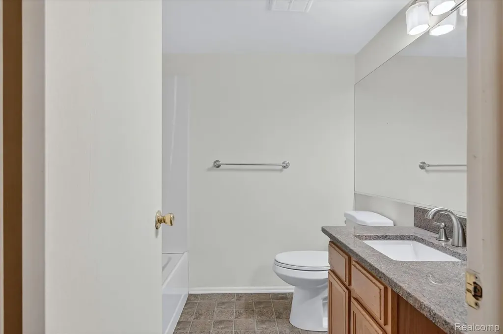 2037 E Franklin Drive Canton Charter Township MI 48187