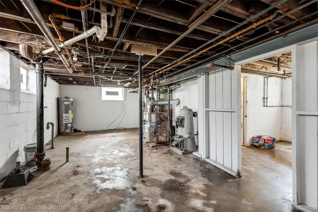 20 Thorpe Street Pontiac City MI 48341