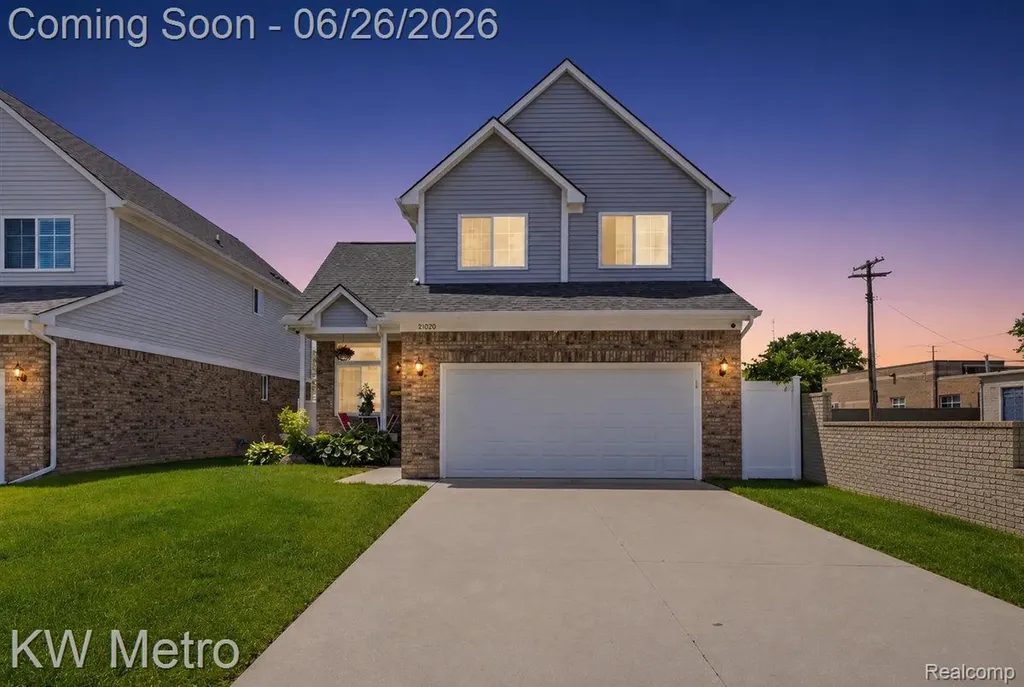 21620 Rosedale Street St. Clair Shores City MI 48080