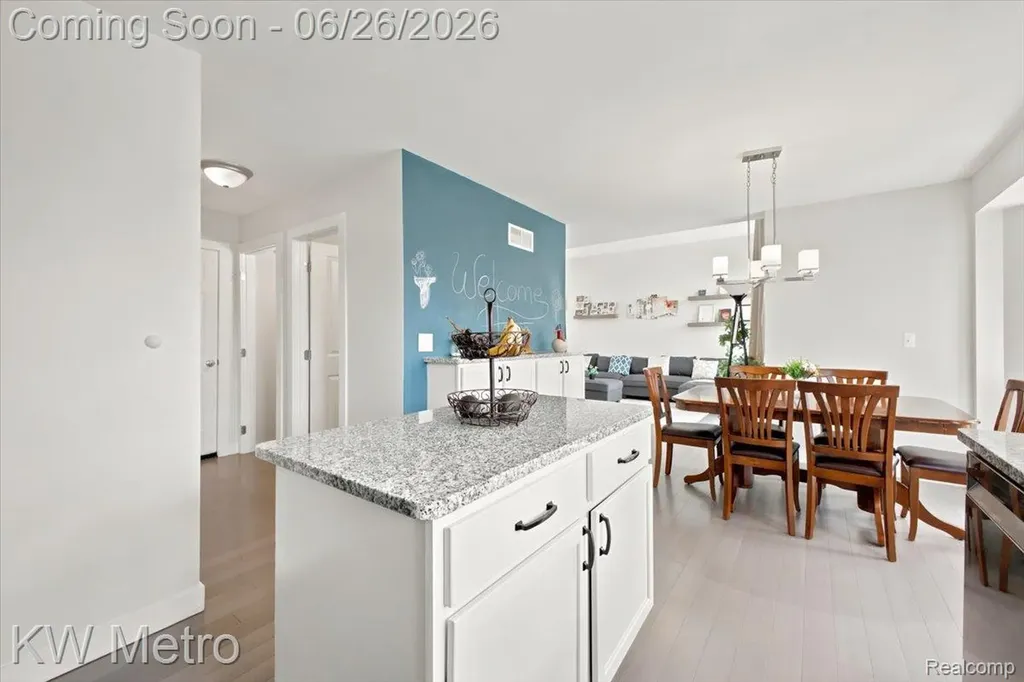 21620 Rosedale Street St. Clair Shores City MI 48080
