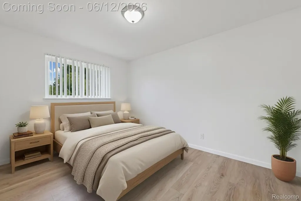 33190 Priehs Court Sterling Heights City MI 48312