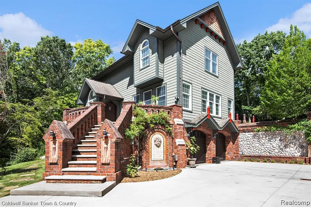 3534 Catherine Anne Lane Holly Township MI 48442