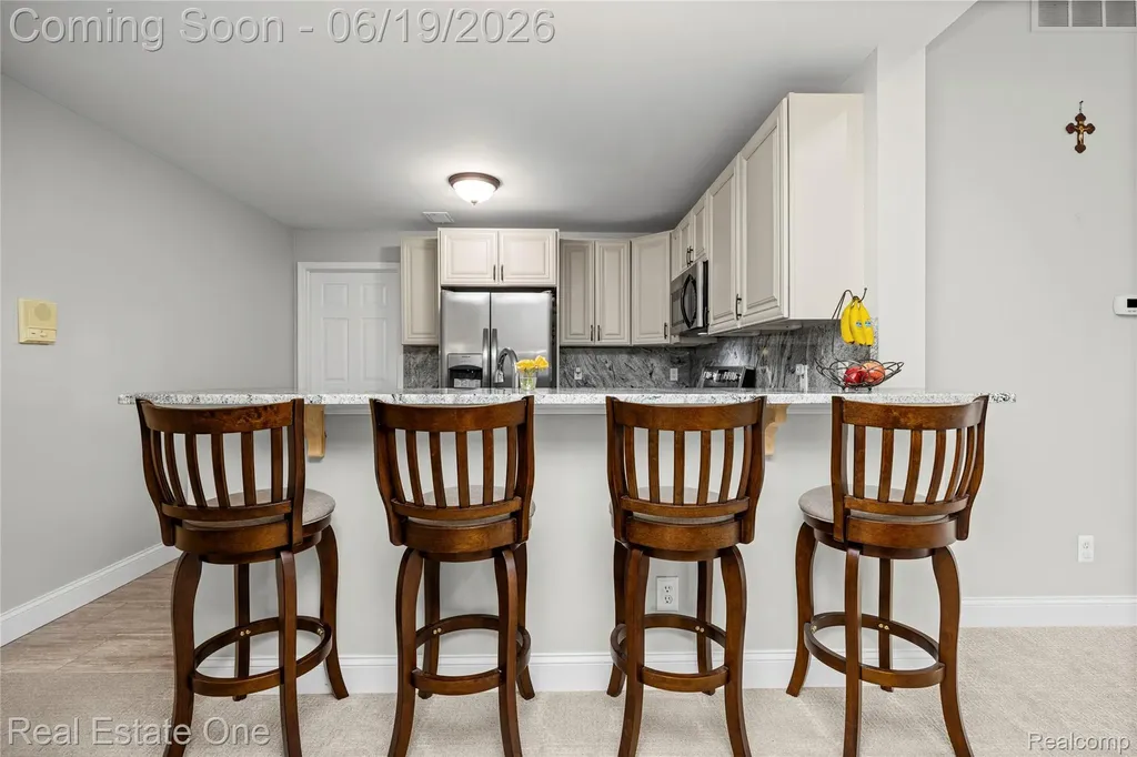 43354 Pendleton Circle Sterling Heights City MI 48313