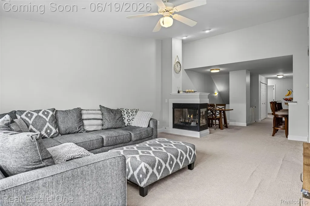 43354 Pendleton Circle Sterling Heights City MI 48313