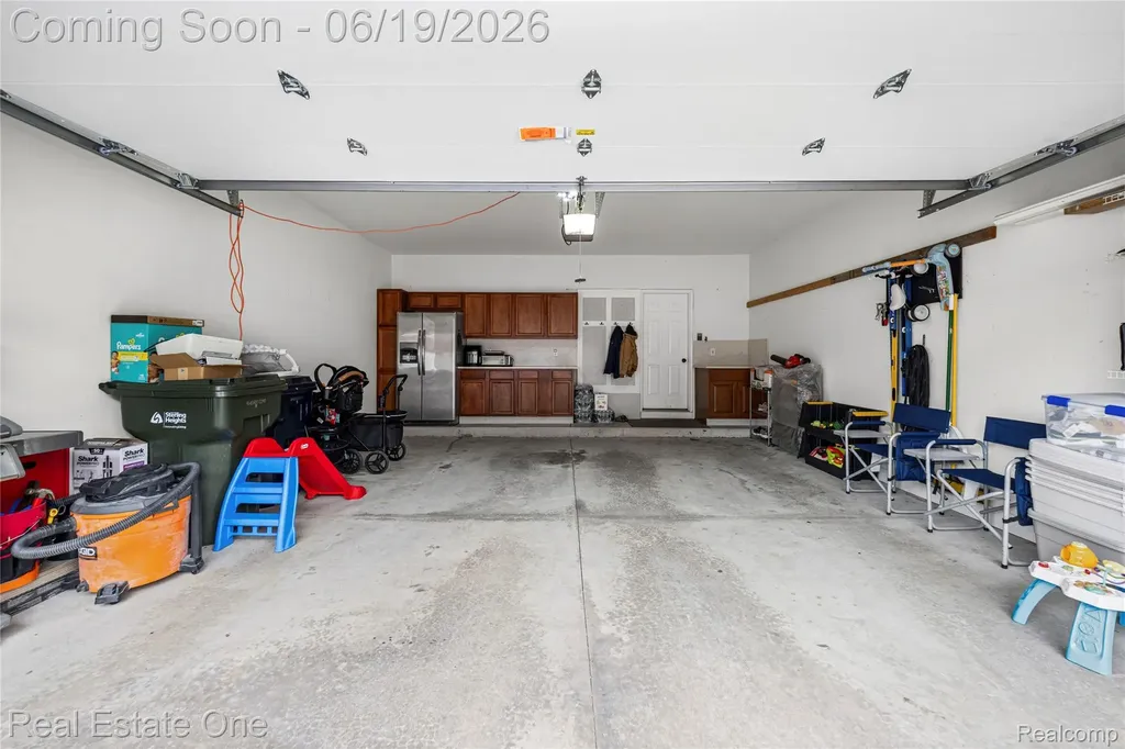 43354 Pendleton Circle Sterling Heights City MI 48313