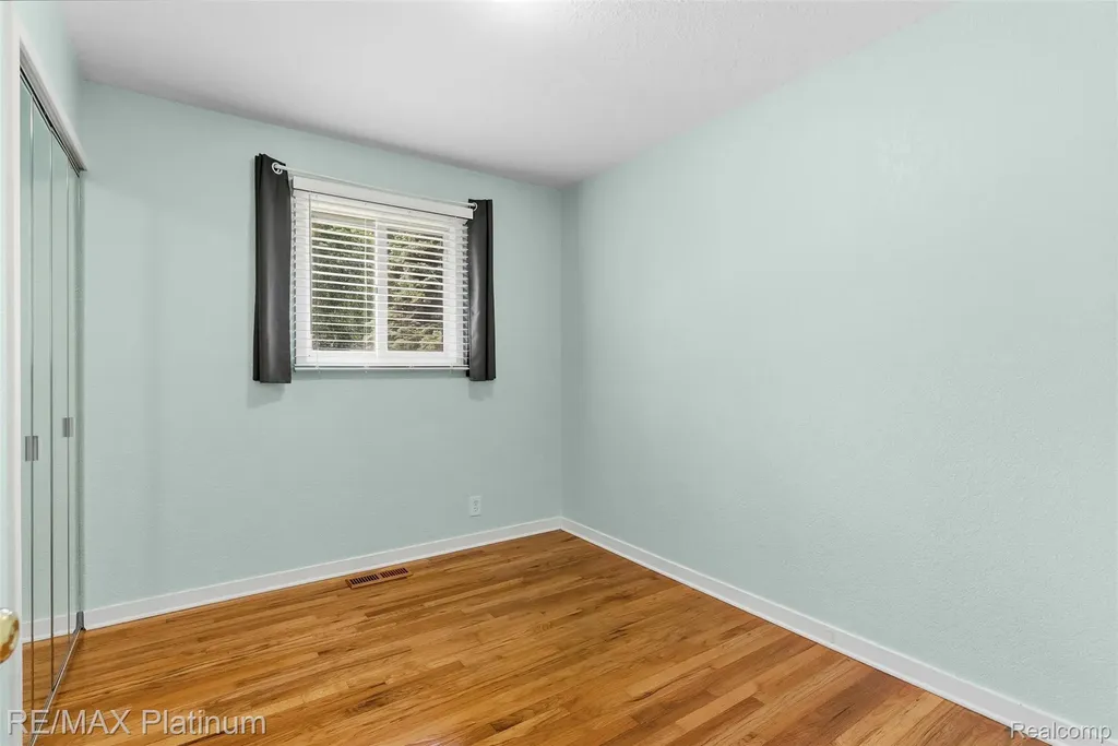 5354 Don Shenk Drive Swartz Creek City MI 48473