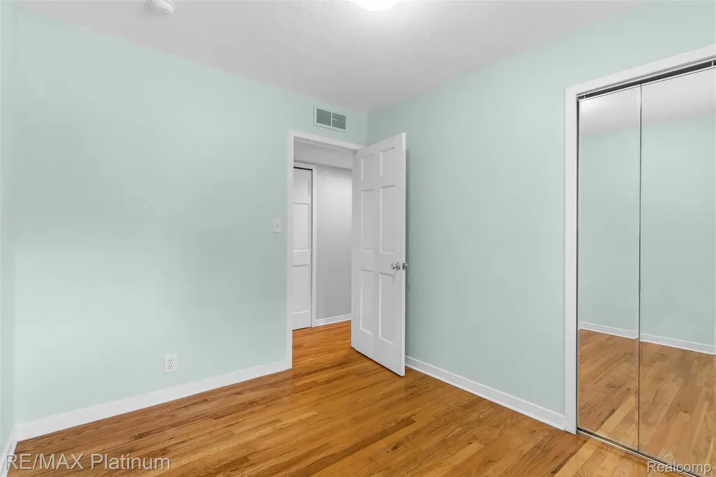 5354 Don Shenk Drive Swartz Creek City MI 48473