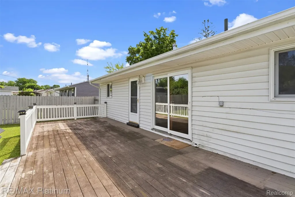 5354 Don Shenk Drive Swartz Creek City MI 48473