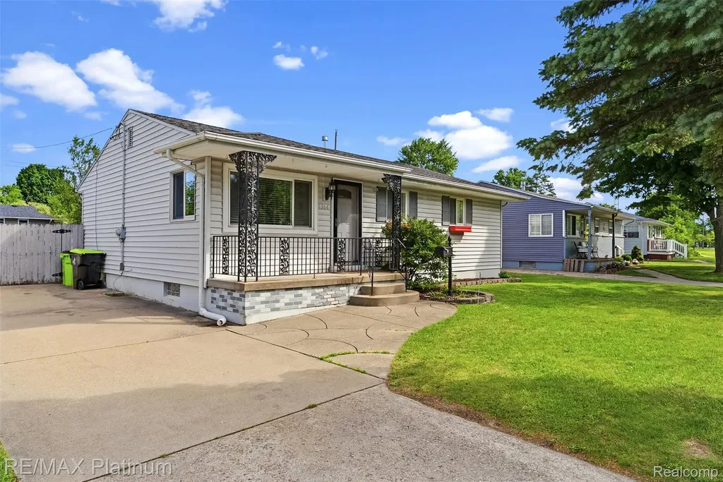 5354 Don Shenk Drive Swartz Creek City MI 48473