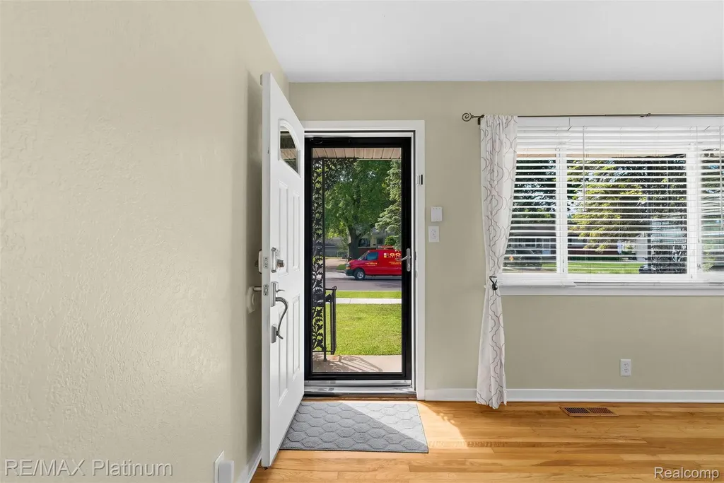 5354 Don Shenk Drive Swartz Creek City MI 48473
