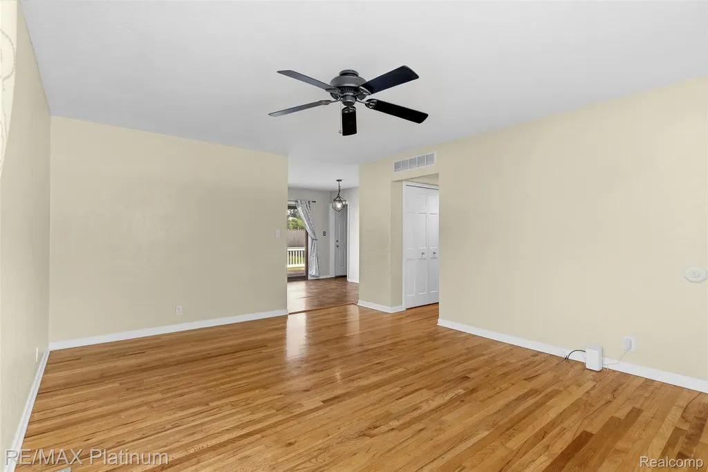 5354 Don Shenk Drive Swartz Creek City MI 48473